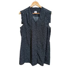 CAbi Black and White Sleeveless Blouse